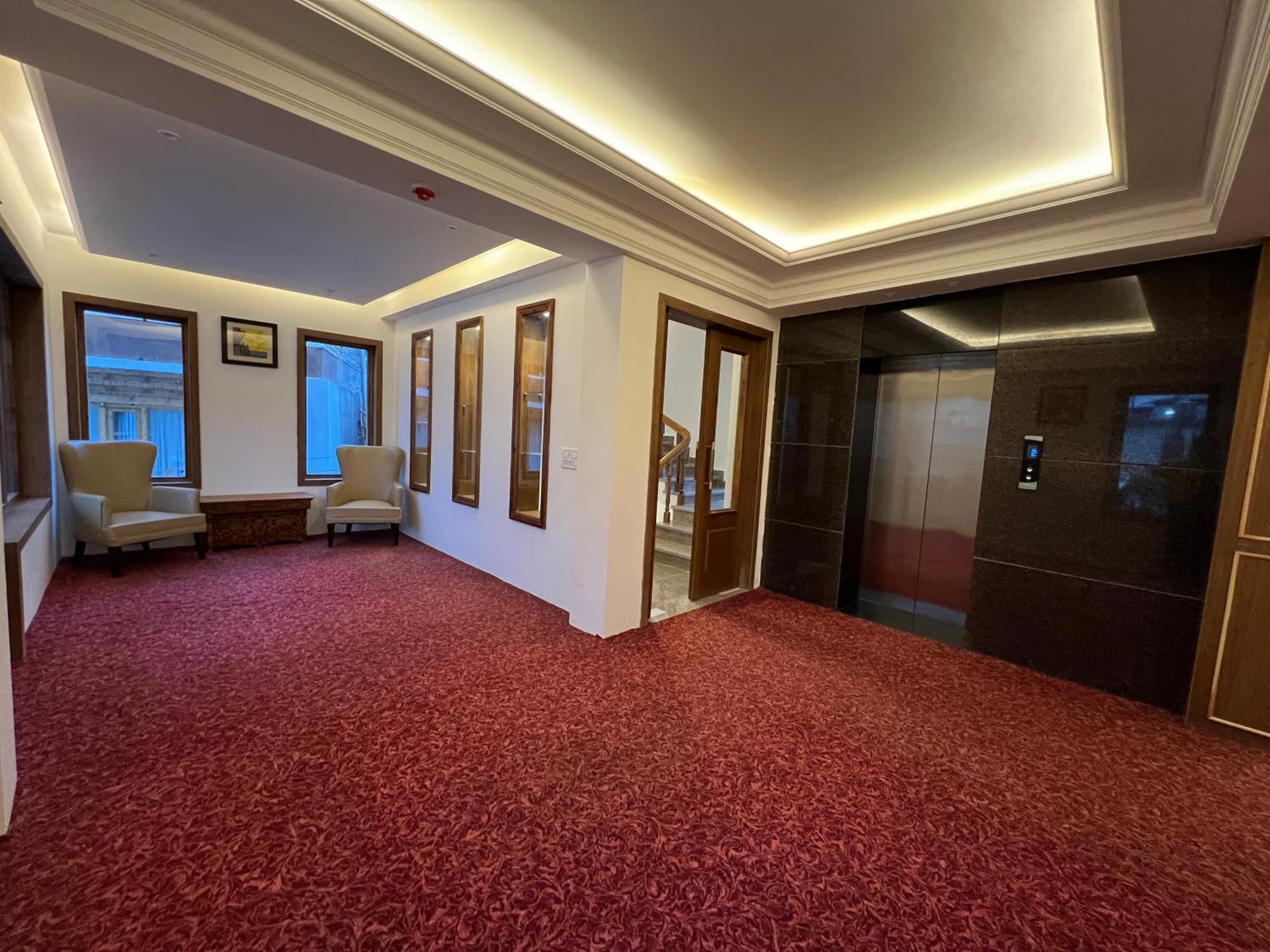ホテル The Pangong レー エクステリア 写真